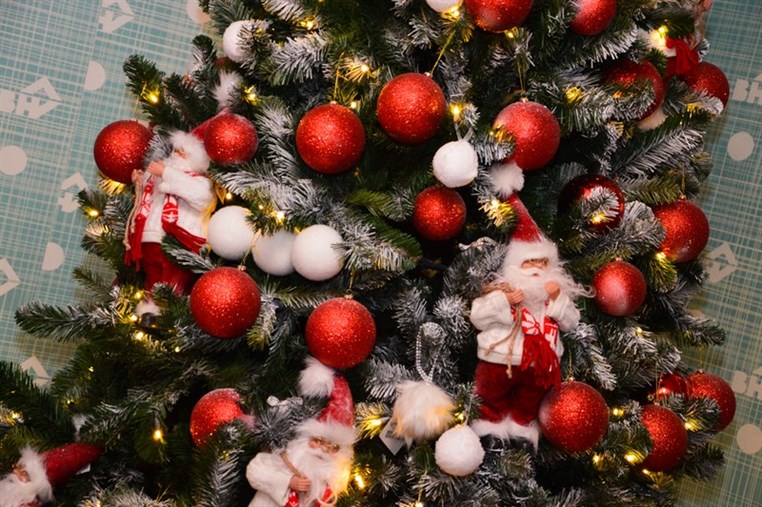 BHV Christmas Spell